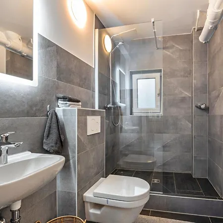 Ogli Apartamento *